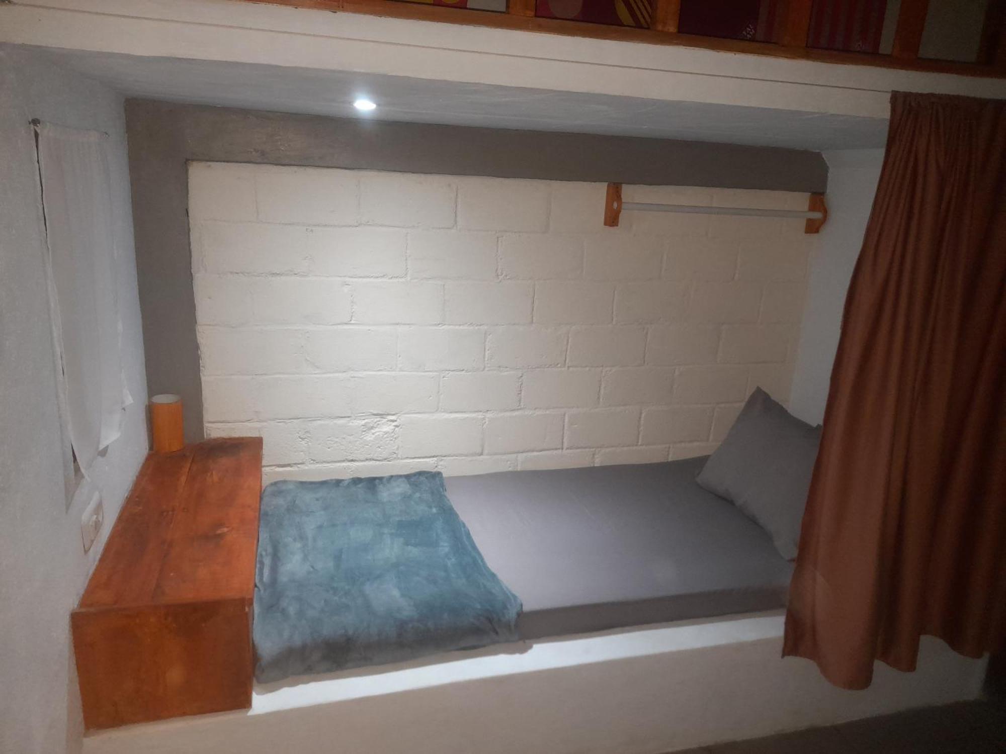 Anik Homestay & Dormy Batukaras Habitación foto